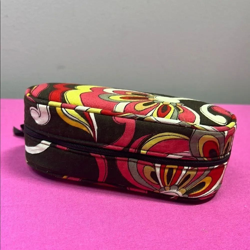 Vera Bradley Puccini Glass Case NWOT